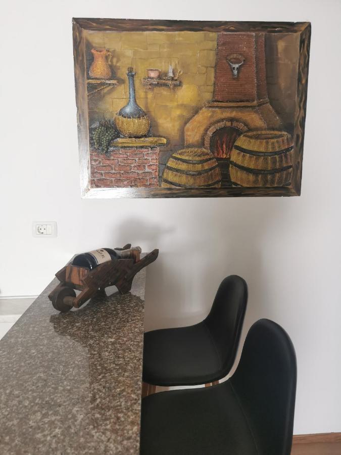 Loft Apartment พูลา ภายนอก รูปภาพ